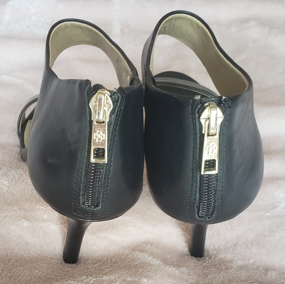 Ann Taylor black leather heeled sandals - Picture 4 of 6